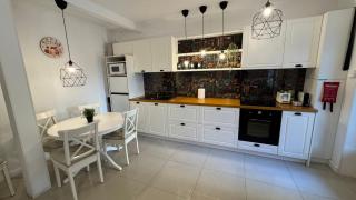 BALI House Bucharest - 1