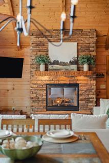 Pinewood Chalet - Smithville - 2