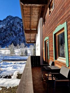 Pension Baranekhof - Just One Ski Bus Stop from Kitzsteinhorn Ski Resort - 4