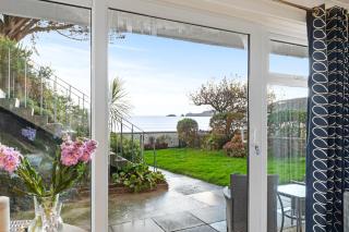2 Beach Court - Direct Beach Access Sea Views - Saundersfoot - 7