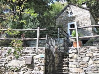 Rustico Gatto by Fewotessin - Cugnasco - 0