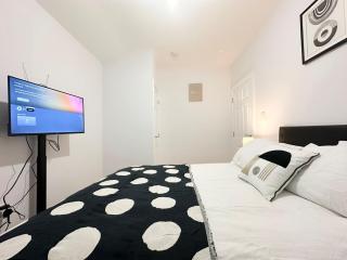 Morden Model Accommodation - 2