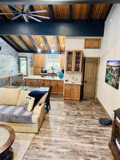 Lake Tahoe Incline Beach Ski Pool Pets Casino - 4