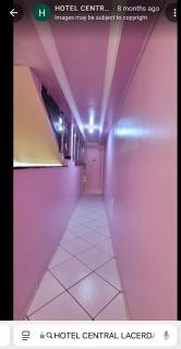 Hotel central Lacerda - Cândido Sales - 1