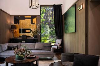 Bainbridge House-beautiful home in native bush - 9