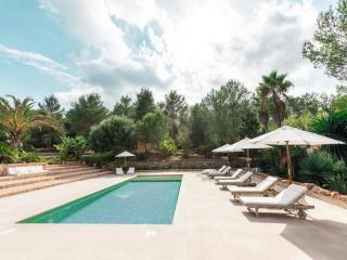 Holiday home with wooden-beamed patio - Santa Gertrudis de Fruitera - 2