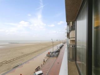 Flat in Blankenberge near Belgium Pier - 5