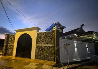 Tiny House Dferry With Private Pool OR 4 Rooms With Add On Pool Jerantut Wifi Full Aircond - Jerantut - 1
