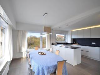 Apartment in Koksijde near Sea Dike - Koksijde - 9