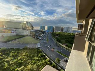 Gentry Manor 2 Beds Balcony Okada View fast WiFi near NAIA&MOA 8A - Manila - 0