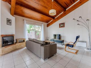 Maison à Biscarrosse: proche plage, commerces, jardin, terrasse avec BBQ, 5 pers, garage - FR-1-521-247 - 1
