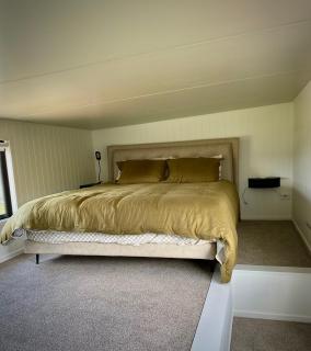 Seaspray Cabin - - 2