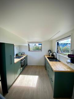 Seaspray Cabin - - 5