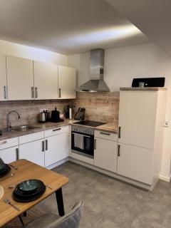 Moderne 3 Zimmer Wohnung direkt neben dem Campus - Bad Neustadt an der Saale - 4