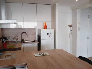 Appartement rénové 3 pièces avec parking et clim, proche plage - FR-1-782-72 - Le Barcarès - 8