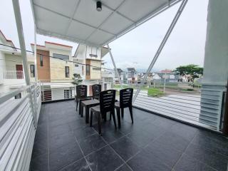 Homestay Estetis di Malang View Pegunungan - Blimbing - 5
