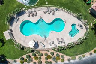 Indio Gateway-New Salt Water Pool and Spa - 3