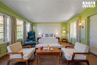 StayVista at Tiverton Bungalow ooty - Lawn, BBQ, Heater - Ooty - 3