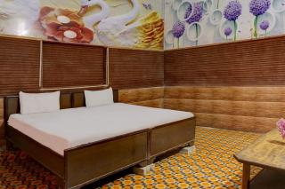 SPOT ON Hotel Milan And Marriage Palace - 3