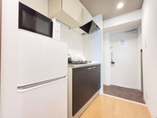 Locanda Shinosaka 602 ロカンダ新大阪 602 - 8