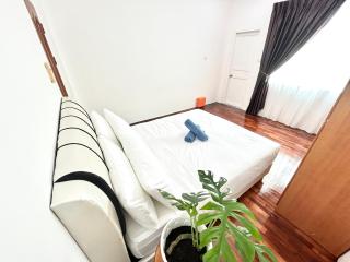 10Pax Spacious Semi-D&Nearby City Centre - 1