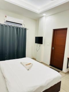 Hotel studio house - 2