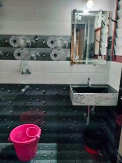 Delta Paradise - Kalyānpur - 1