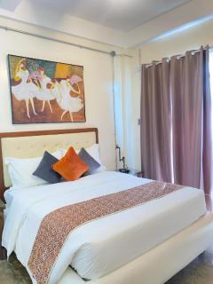 Red Angel Hotel by Our story - 3