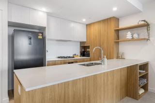 Rivello Apartments - Free Secure Car Parking - Brisbane - 5