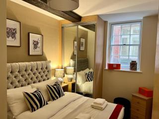 Beautiful City Centre 2 Bedroomed Apartment - Liverpool - 1