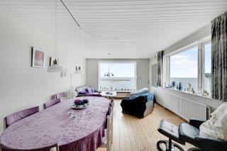 Spacious House With Sea Views From All Rooms - Rønne - 4