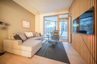 Aavalevi Frost Chalet, Ski-In Ski-Out With Mountain View - Levi - 2