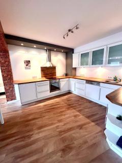 Sehr schönes und möbliertes Apartment - Gummersbach - 0