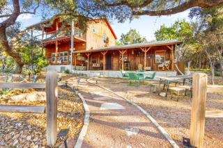 Frontier Ranch Retreat - 0