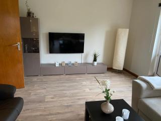 FEDDERSEN LIVING Große Ferienwohnung - Garten - Terrasse - Smart TV - Netflix - Brunsbüttel - 7