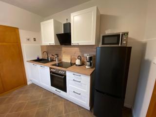 FEDDERSEN LIVING Große Ferienwohnung - Garten - Terrasse - Smart TV - Netflix - Brunsbüttel - 2