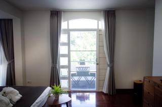 Spacious 4-Bedroom Oasis in the Heart of Sukhumvit - Banguecoque - 1