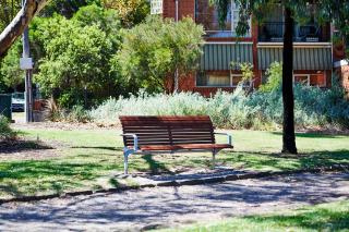 The Nest Elwood - 1BR Apt with Free Parking - 1