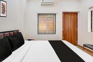 Hotel O A1 Premium AC Rooms - Pedda Waltair - 8