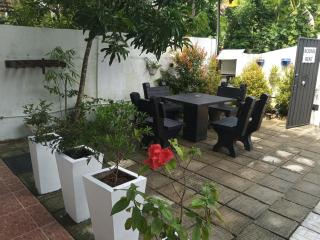 Little Villa Guest House - 1