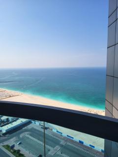 Ultimate Beachfront Experience - Ajman - 7