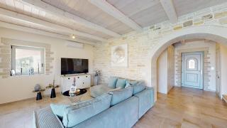 Villa Lumidana - - 9
