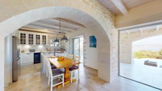 Villa Lumidana - - 3