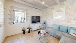 Villa Lumidana - - 7