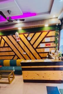 Krishna Hotel - 2