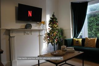Tennyson Street Lincoln Central- Spacious 5 Bedroom House, Perfect for Short & Long Stays #Business #Leisure #Contractors #Relocators - Lincolnshire - 9