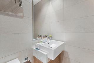 Serenity Royale Escape - 2