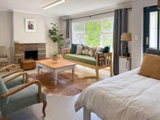 Stones - Cape Town Self Catering - 6