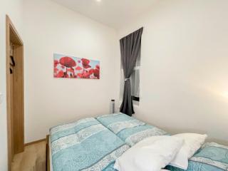 Danube Side Apartment - Budapest - 5
