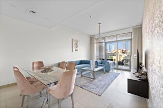 2BR plus Maid Bellevue Tower 1, Burj Khalifa View - 0